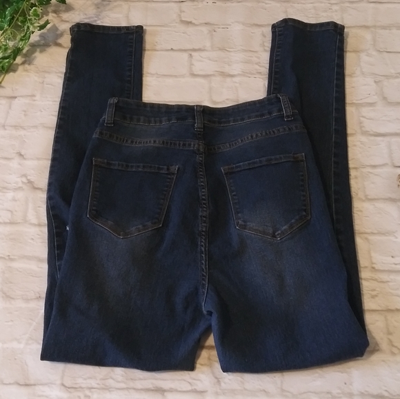 Bob Jeans | Distressed Skinny Jeans - Picture 5 of 8